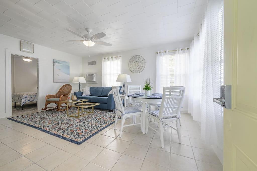Santa Barbara On The Bay Waterfront Apartment แทมปา ภายนอก รูปภาพ