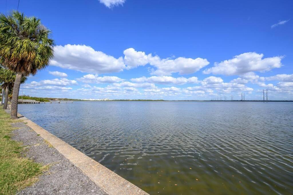 Santa Barbara On The Bay Waterfront Apartment แทมปา ภายนอก รูปภาพ